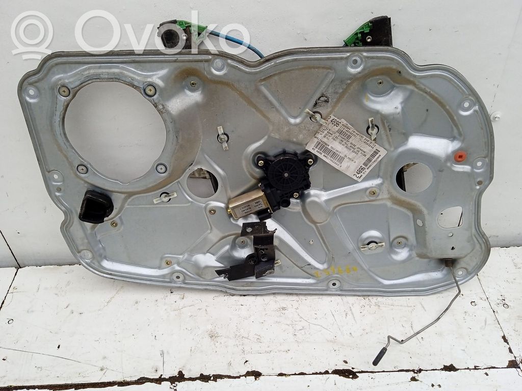 Fiat Stilo Manualny podnośnik szyby drzwi przednich 