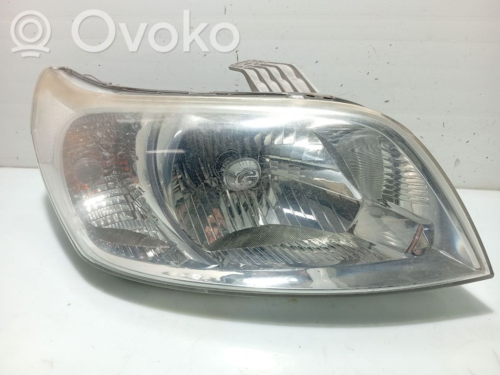 Chevrolet Aveo Scheinwerfer 