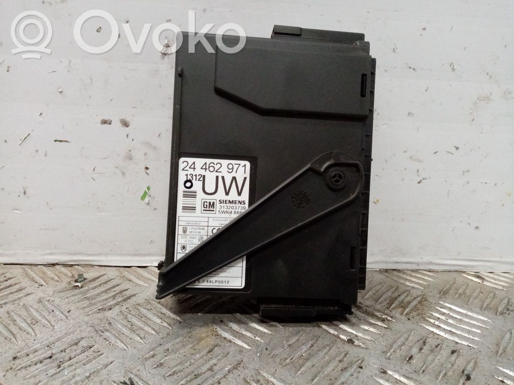 Otras unidades de control/módulos   313203739