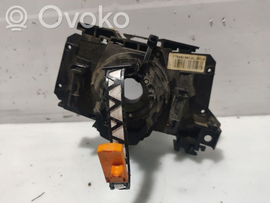 Renault Clio I Steering wheel airbag 