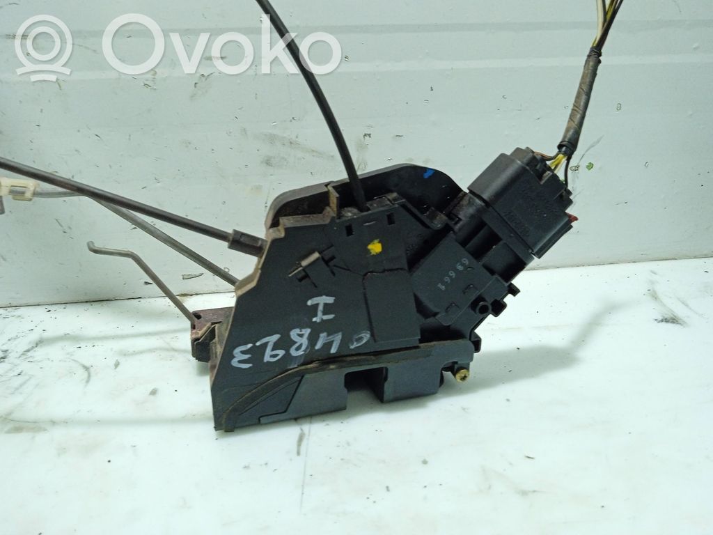 Zamek drzwi przednich   BP4K59310D,BP4K59A00095D,3N6AA21813KP