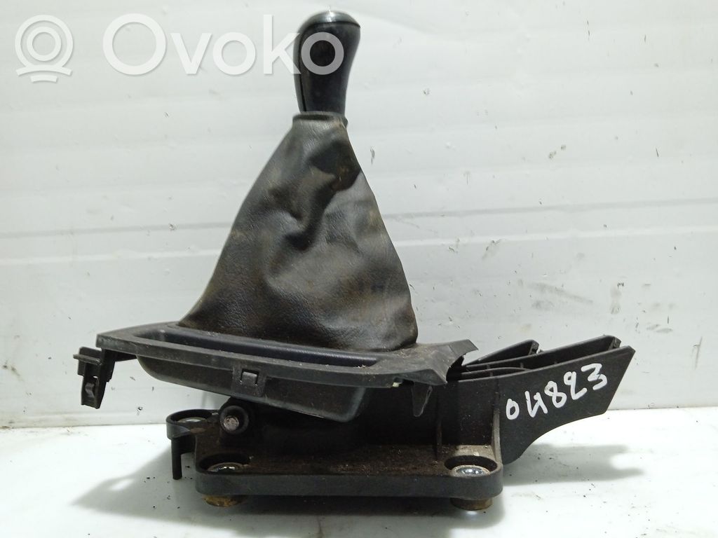 Mazda 3 I Palanca de cambios 