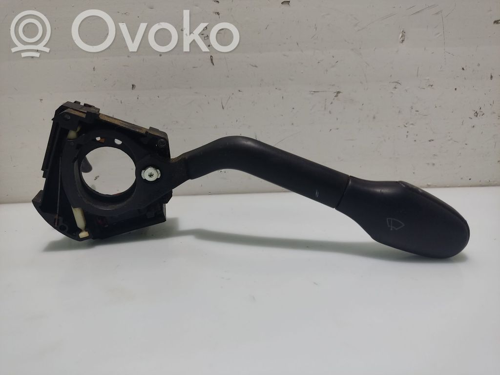 Seat Cordoba (6K) Commodo d'essuie-glace 