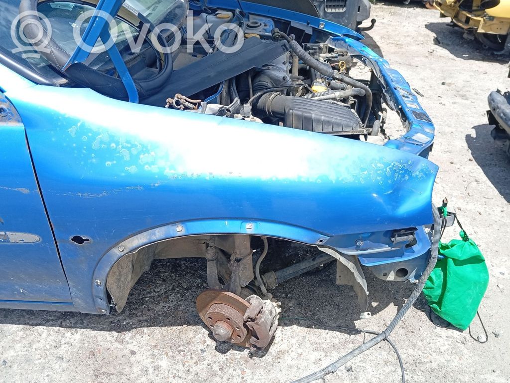 Opel Corsa B Sparnas 