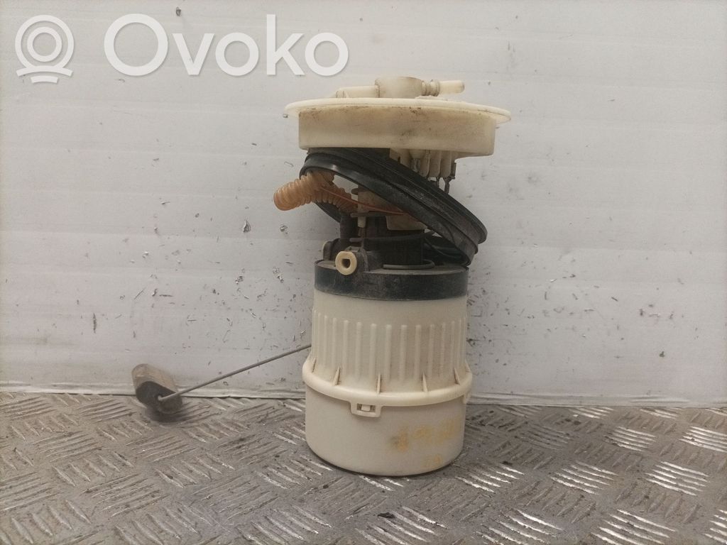 Mazda 323 Pompa carburante immersa 
