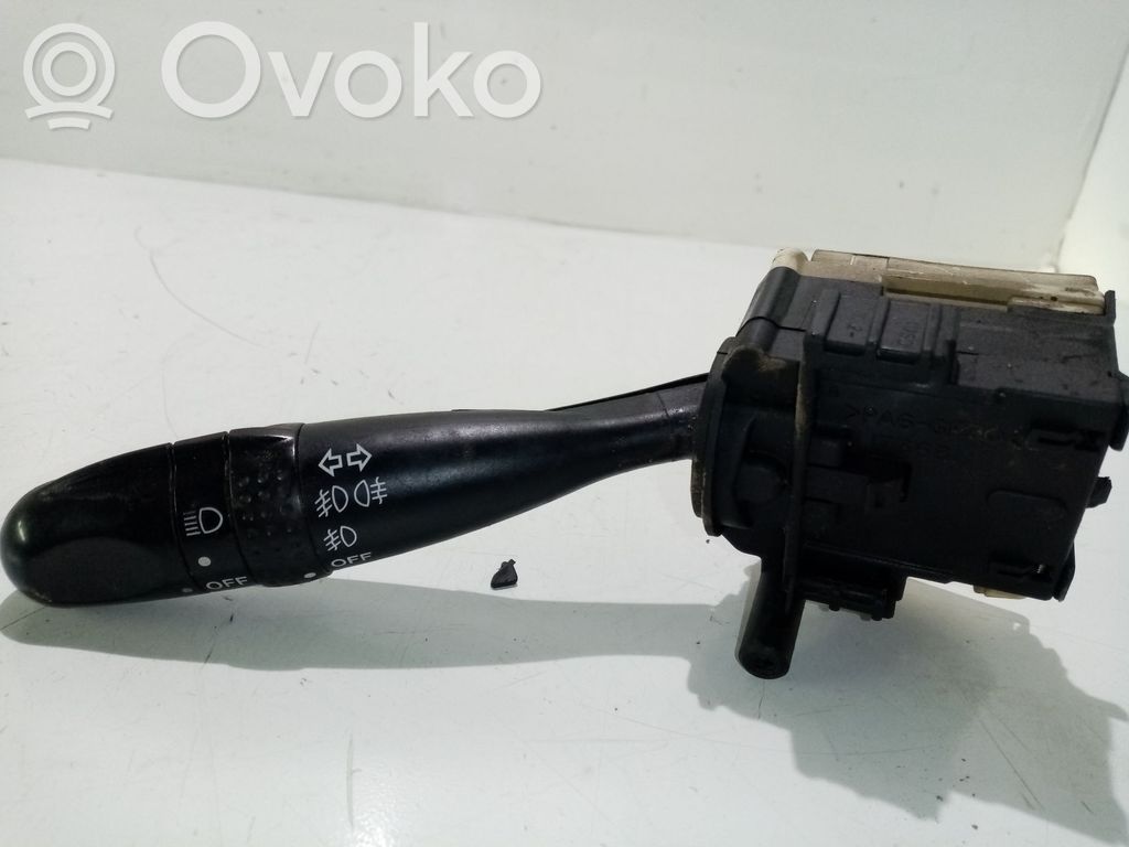 Toyota Corolla Verso E121 Interrupteur d'éclairage de la cabine dans le panneau 
