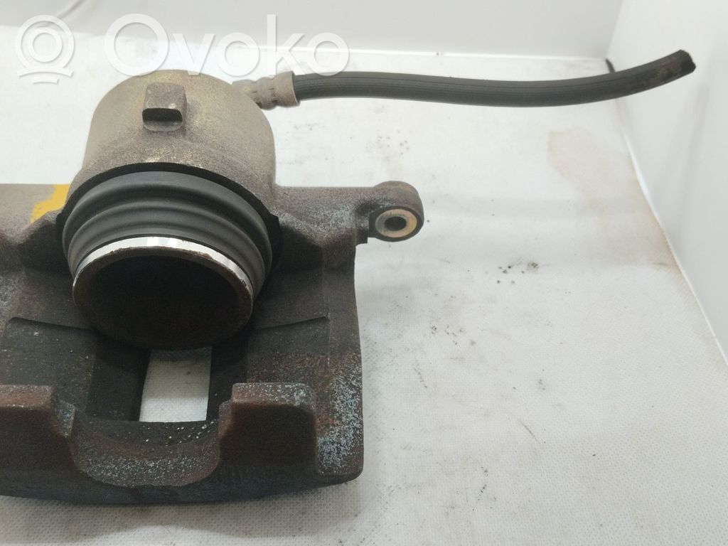 Toyota Corolla Verso E121 Etujarrusatula 