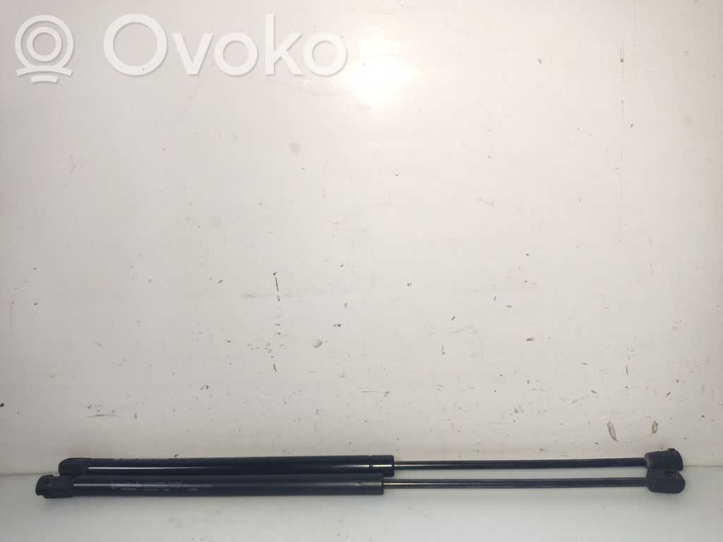 Opel Corsa B Amortyzator klapy tylnej bagażnika 