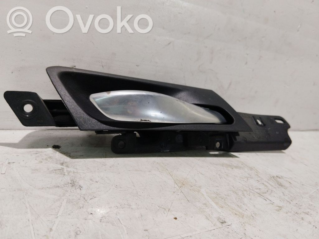 BMW X5 E70 Manecilla interna puerta delantera 