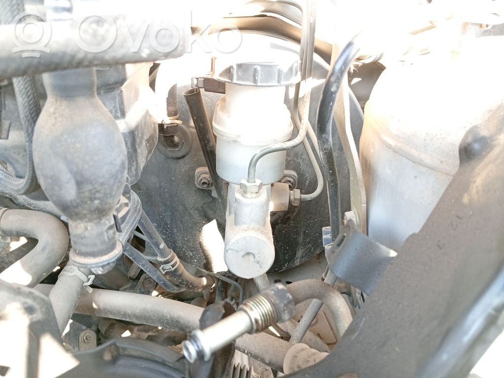 Nissan Almera N16 Servofrână 