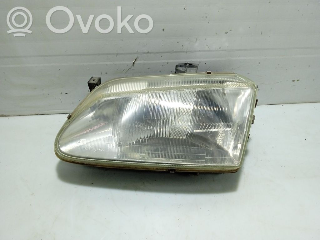 Renault Megane I Headlight/headlamp 