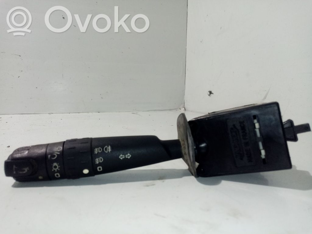 Citroen Xsara Manetă semnalizator 