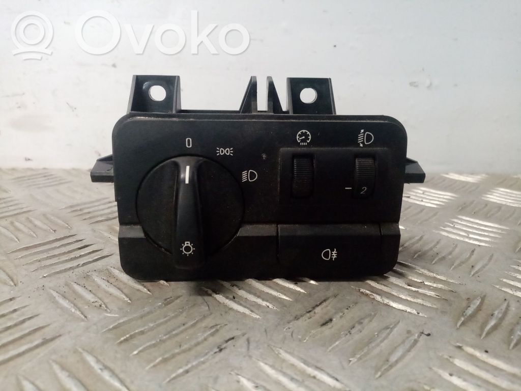 BMW 3 E36 Comutator lumini bord 