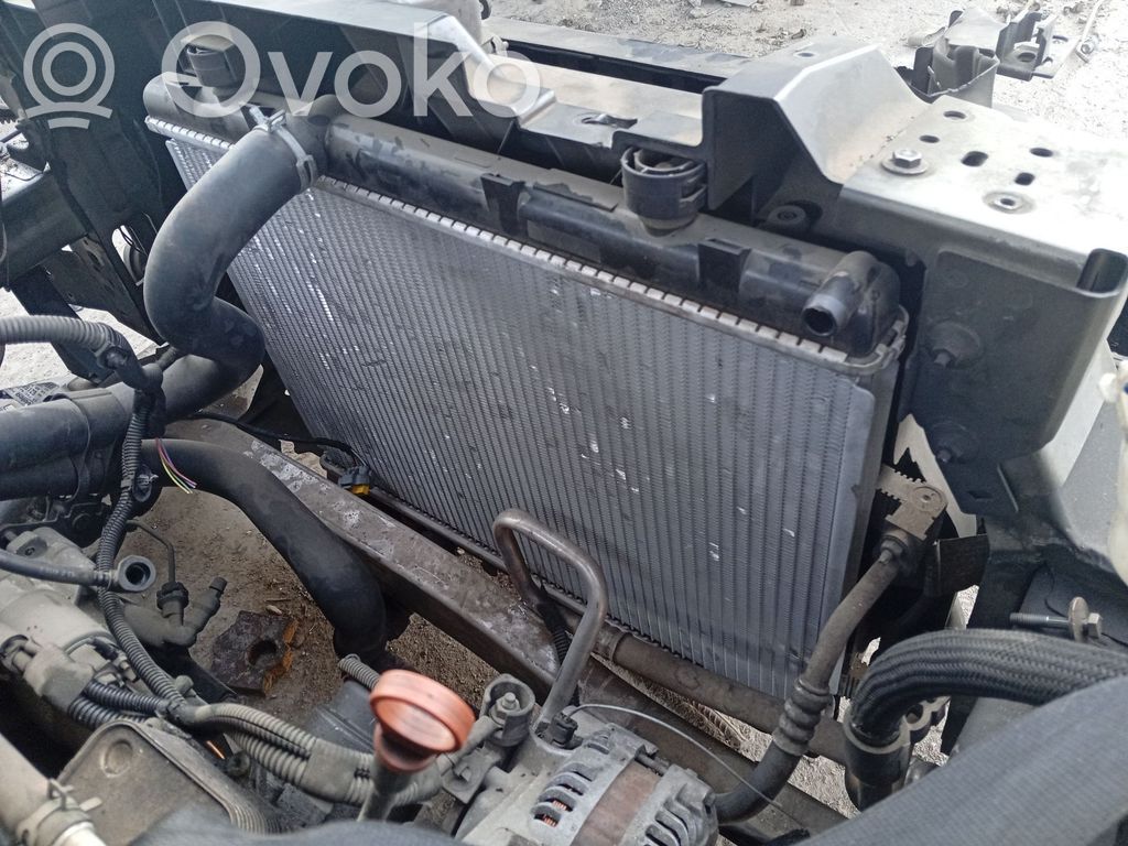 Peugeot 407 Radiatore di raffreddamento 
