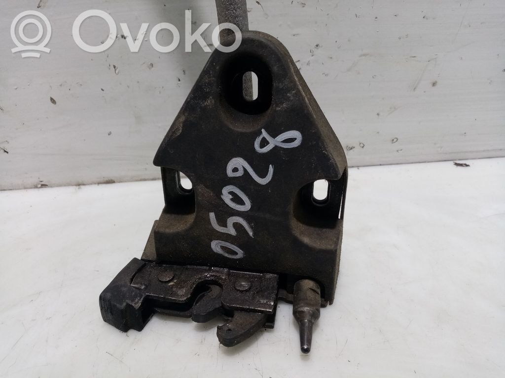 Renault Trafic II (X83) Zamek klapy tylnej bagażnika 