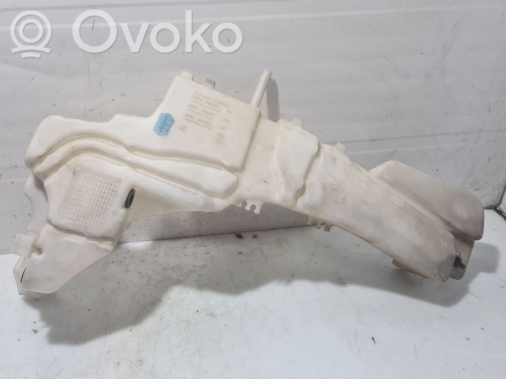Ford Focus Logu šķidruma tvertne 