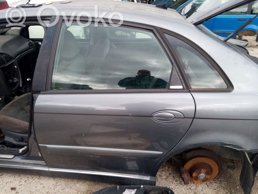 Drzwi tylne   9006A0