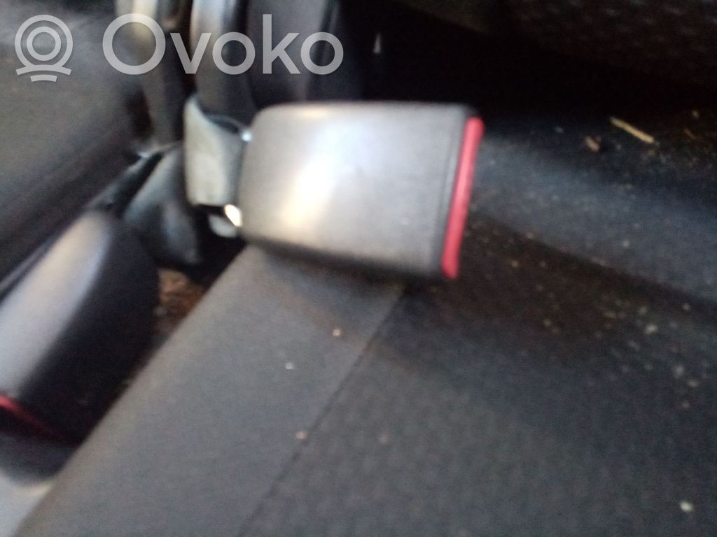 Toyota Corolla E140 E150 Klamra przedniego pasa bezpieczeństwa 