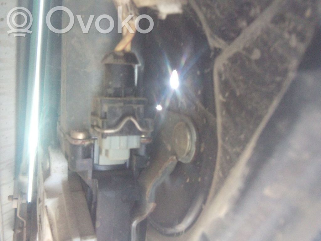 Mercedes-Benz Vito Viano W638 Motorino alzacristalli della portiera anteriore