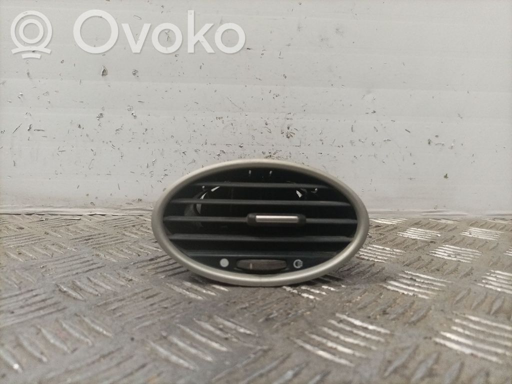 Ford Focus Luftausströmer Lüftungsdüse Luftdüse Mitte