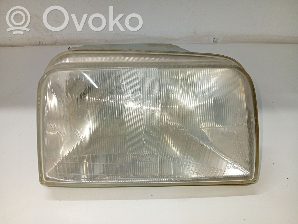 Renault Express Headlight/headlamp 