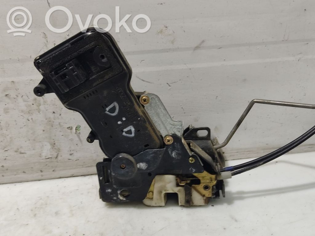 Mazda 2 Front door lock 