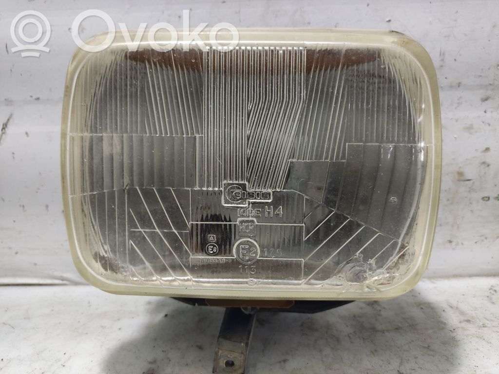 Renault Express Headlight/headlamp 