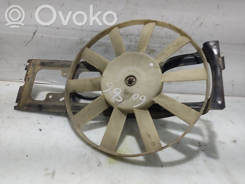 Renault Express Elektrisks radiatoru ventilators 