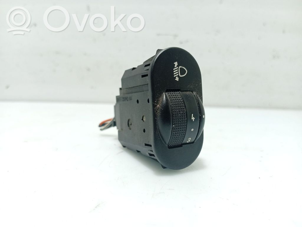 Ford Mondeo MK II Citu veidu slēdži / pogas / pārslēdzēji 
