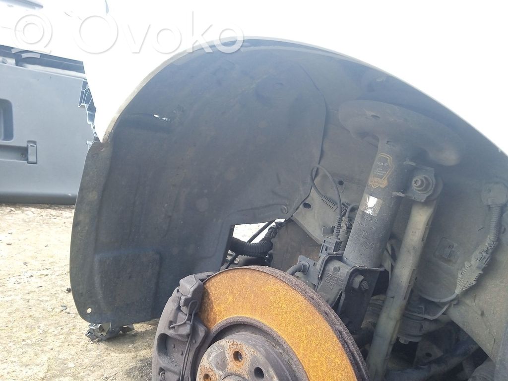 Opel Zafira B Front wheel arch liner splash guards 