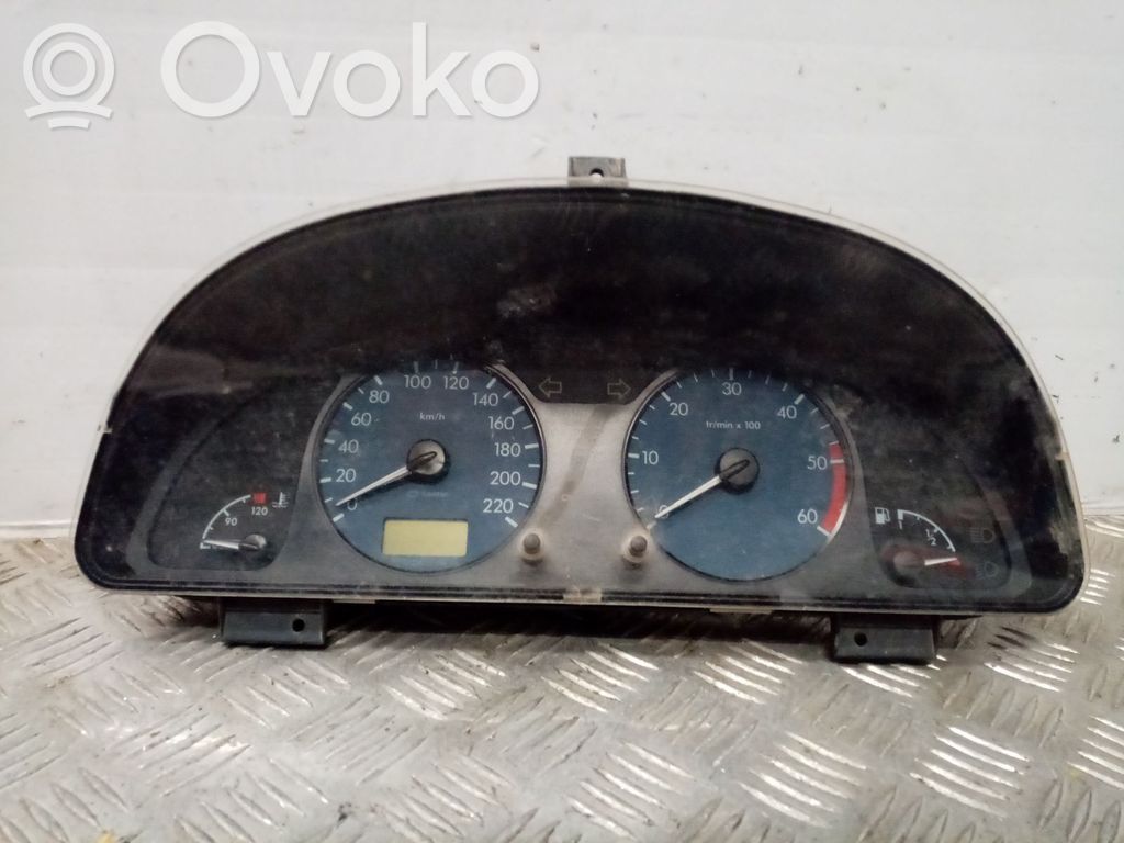 Citroen Xsara Speedometer (instrument cluster) 
