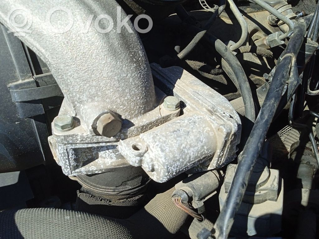 Audi A4 S4 B6 8E 8H Soupape vanne EGR