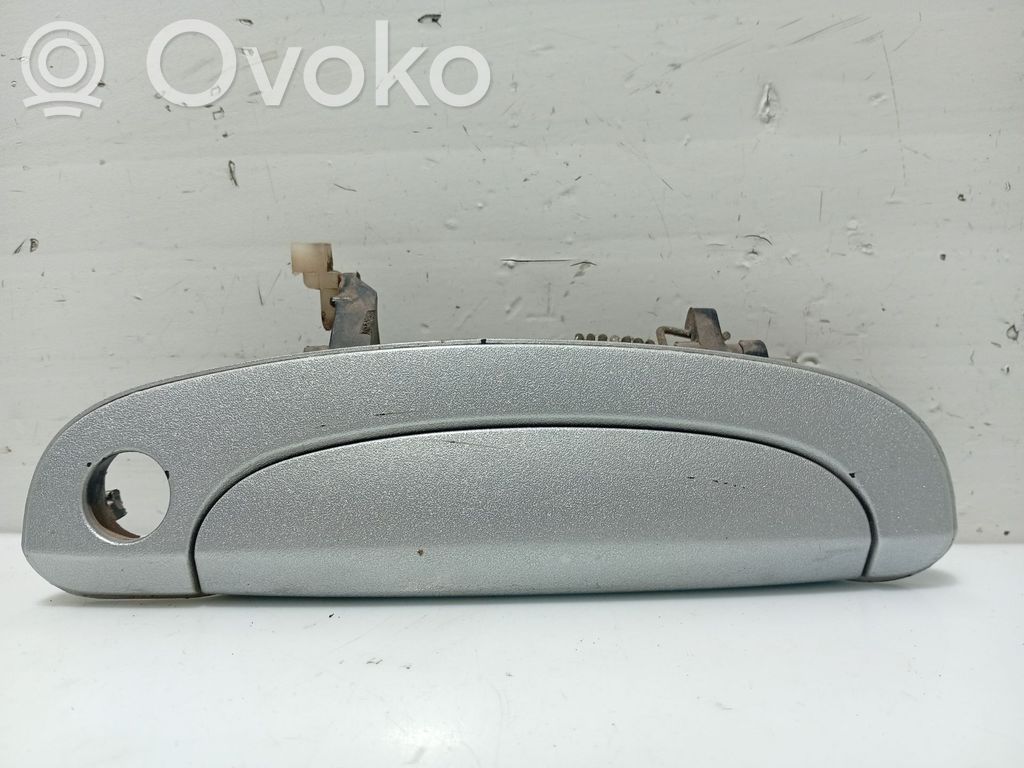 Hyundai Getz Manecilla externa puerta delantera 