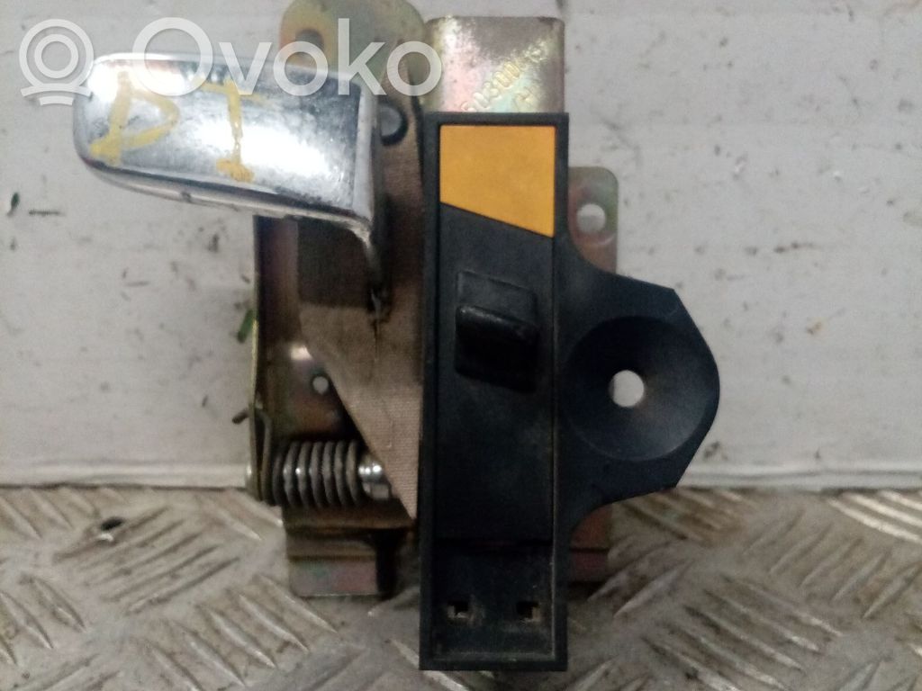 Jeep Grand Cherokee WL Manecilla interna puerta delantera 