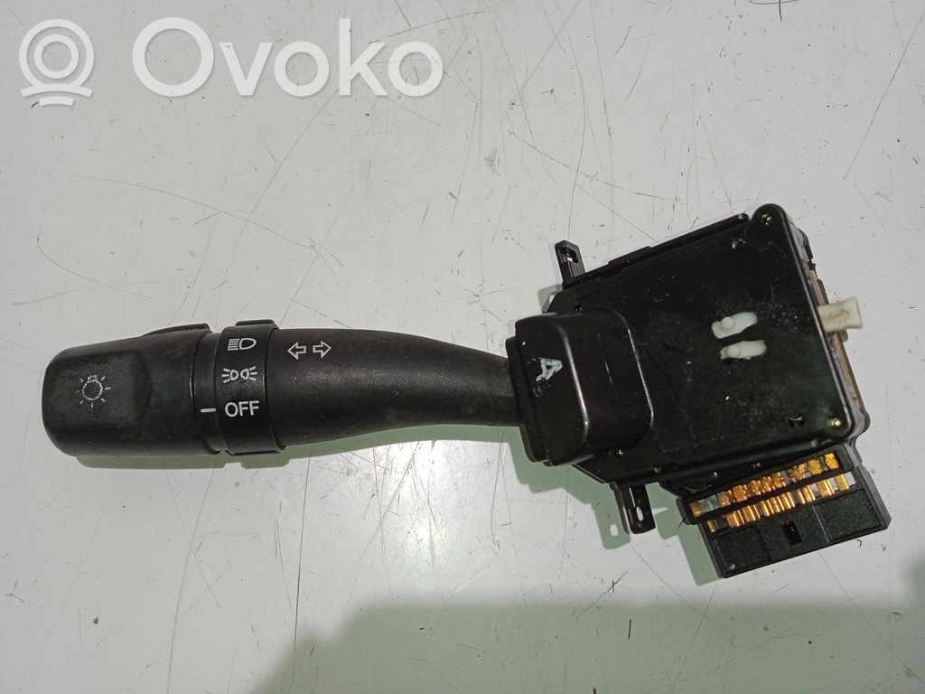 Hyundai Accent Leva indicatori 