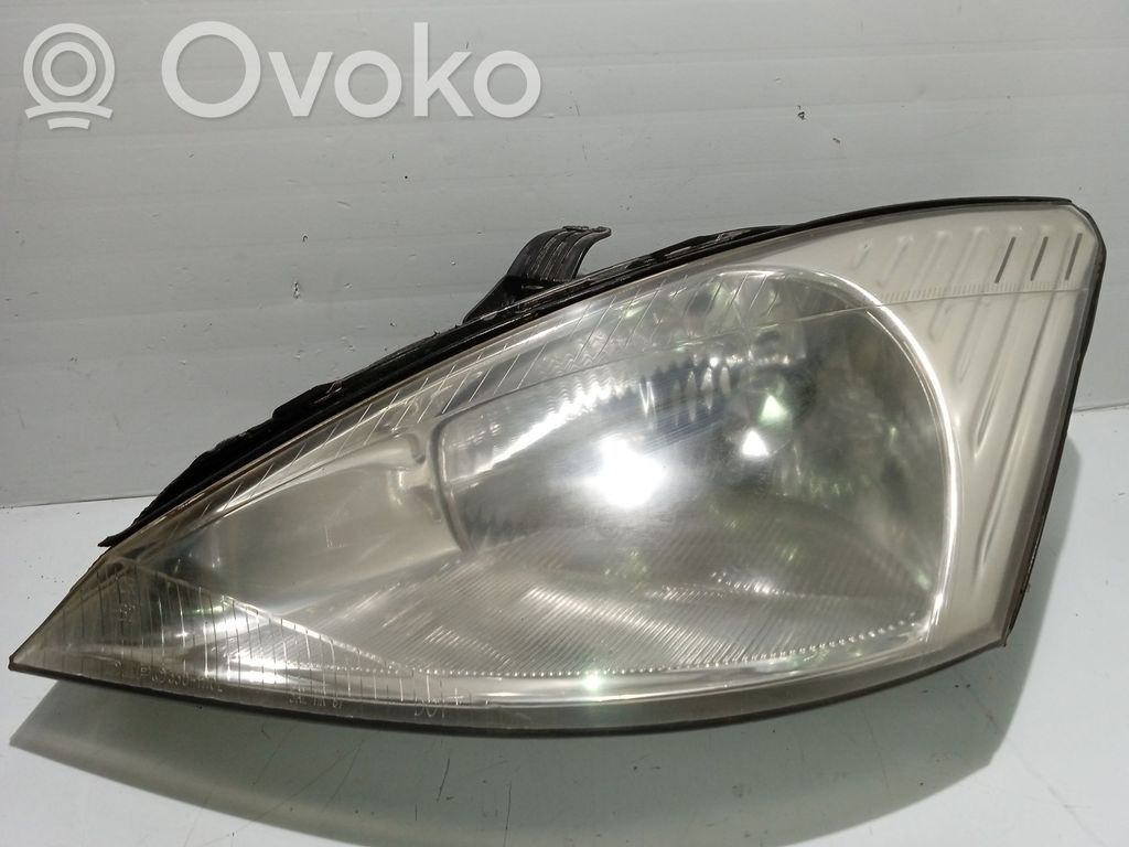 Ford Focus Headlight/headlamp 