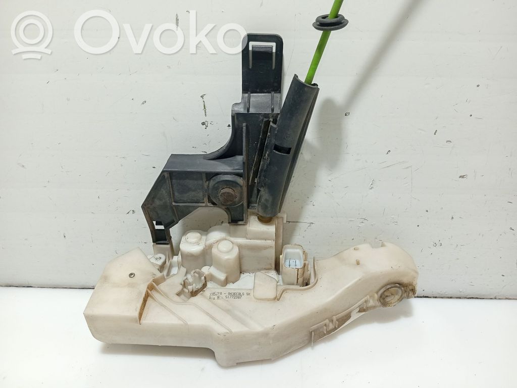Lancia Ypsilon Front door lock 