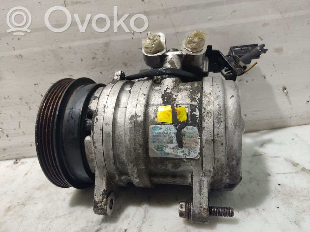 Kompresor / Sprężarka klimatyzacji A/C   977011C100