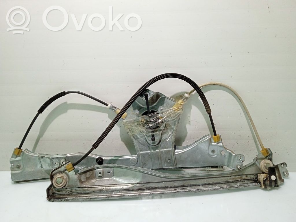 Renault Clio III Manualny podnośnik szyby drzwi przednich 
