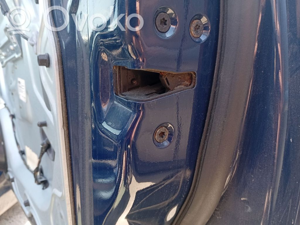 Ford Focus Front door lock 