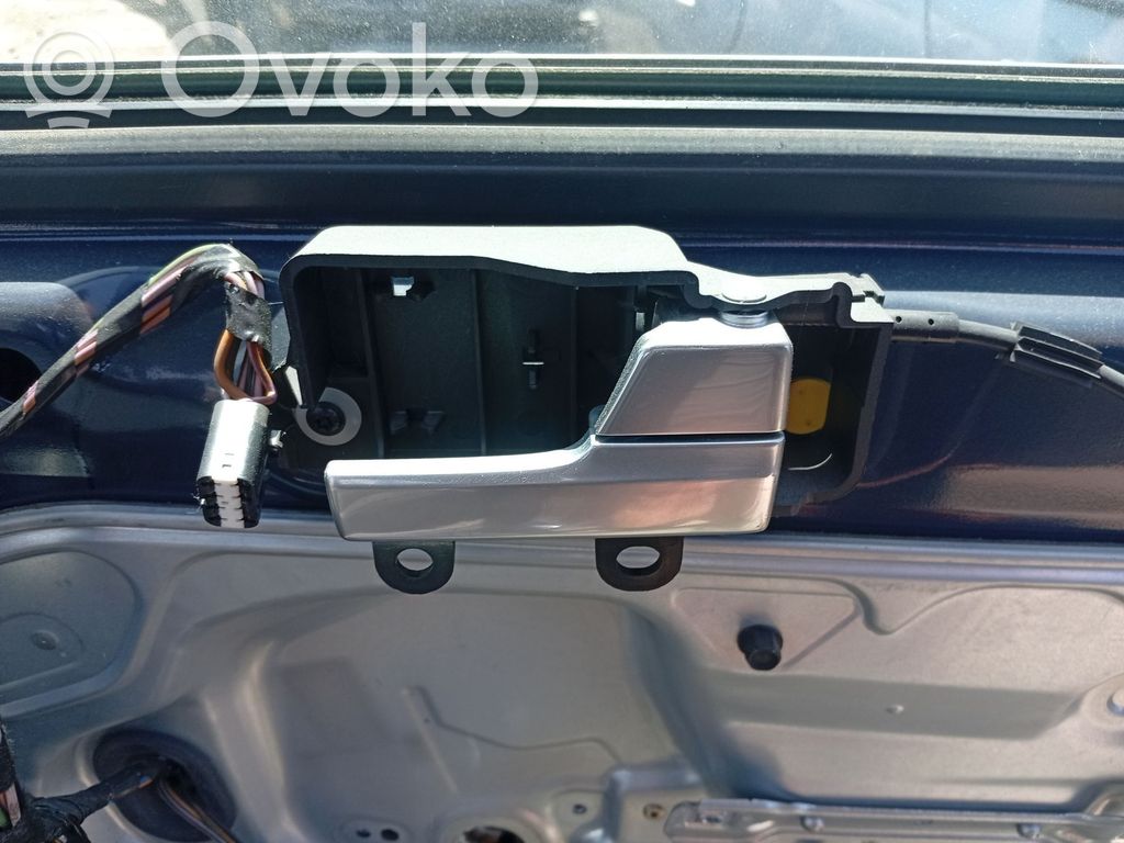 Ford Focus Front door interior handle 