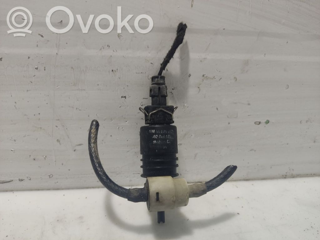 Opel Zafira A Pompa spryskiwacza szyby przedniej / czołowej 
