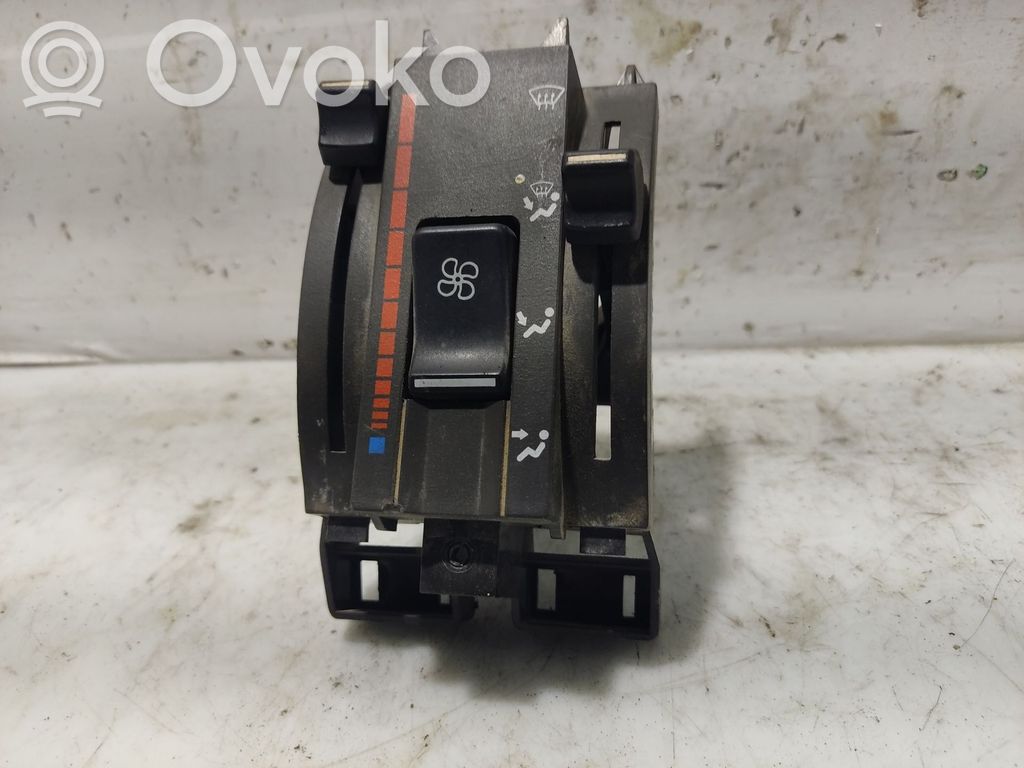 Renault Express Air conditioner control unit module 