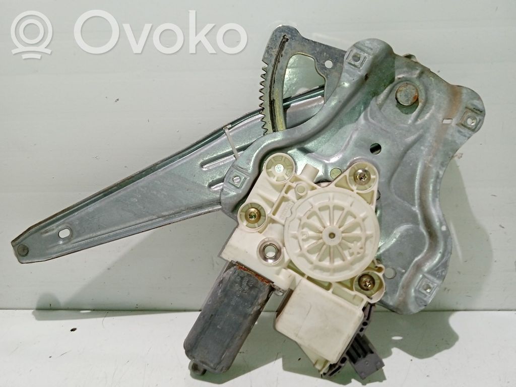 Toyota Avensis T250 Meccanismo di sollevamento del finestrino posteriore senza motorino