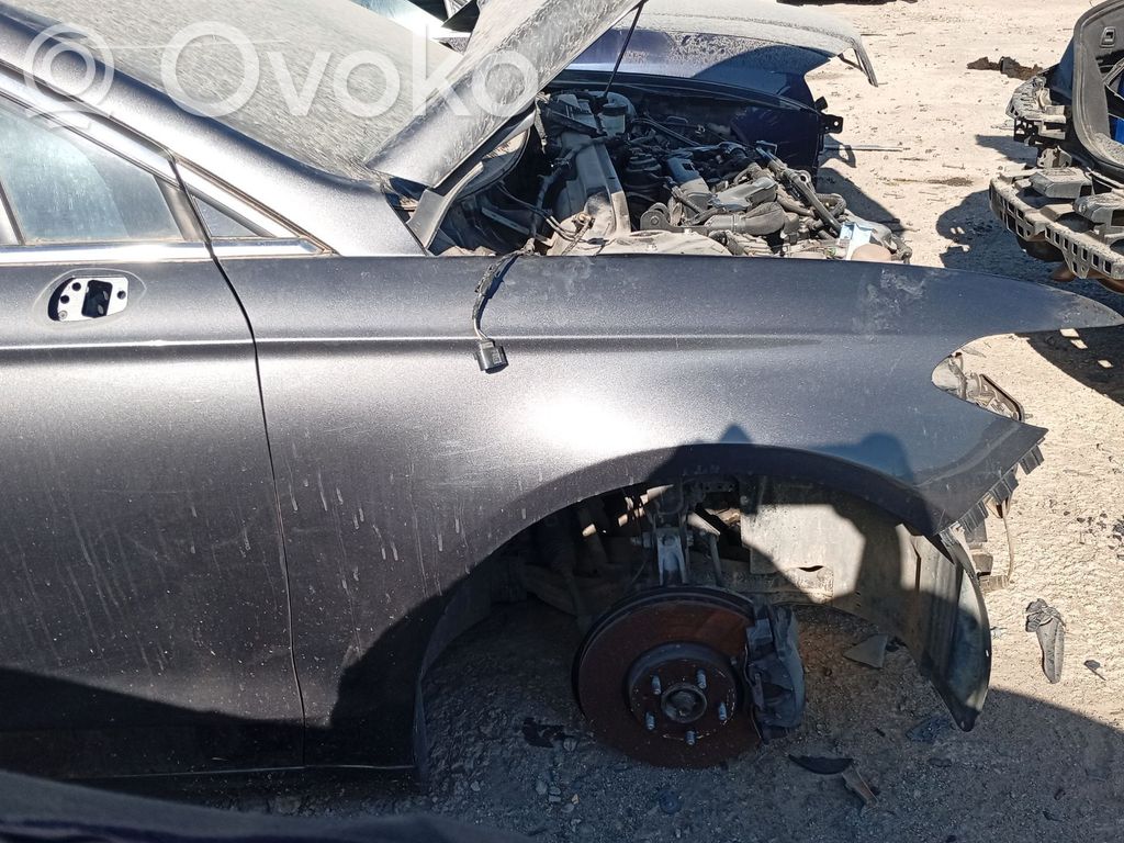 Ford Mondeo MK V Sparnas 