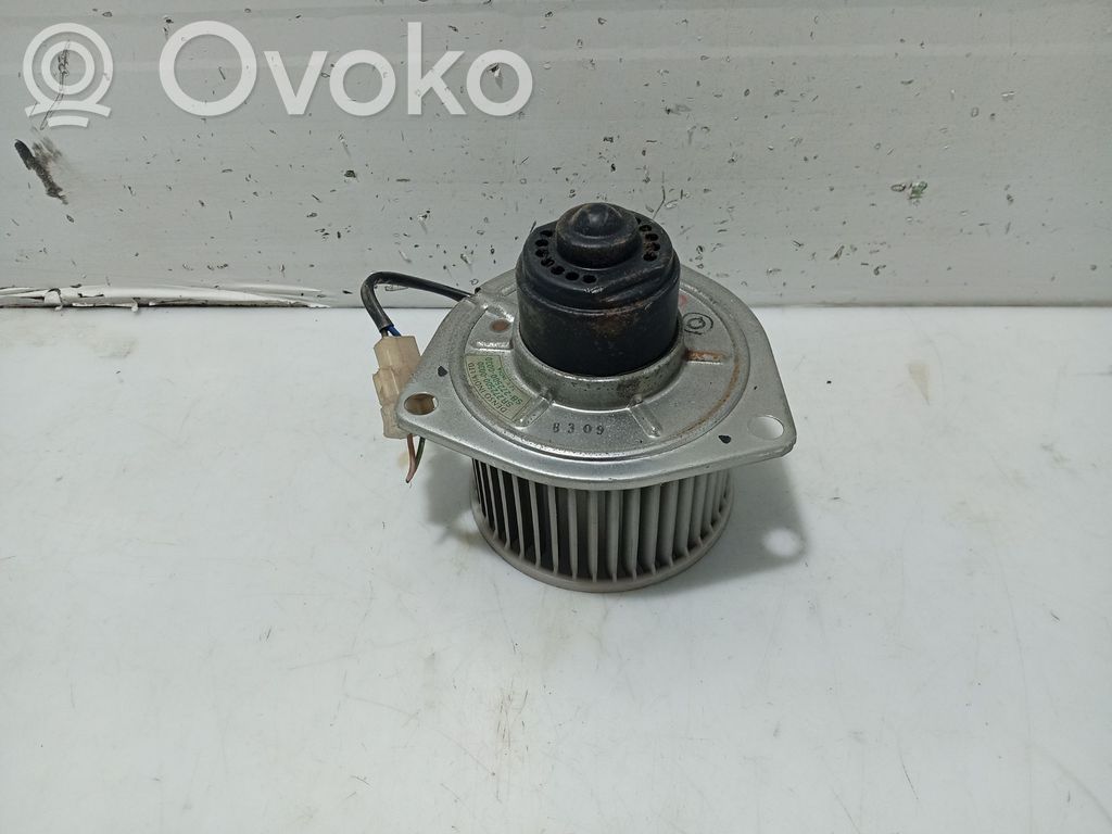Suzuki Alto Lämmittimen puhallin 