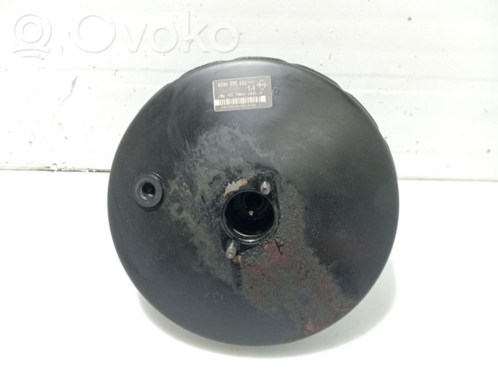 Renault Clio III Brake booster 