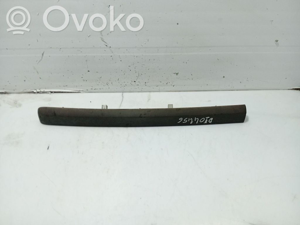 Opel Combo C Kita salono detalė 