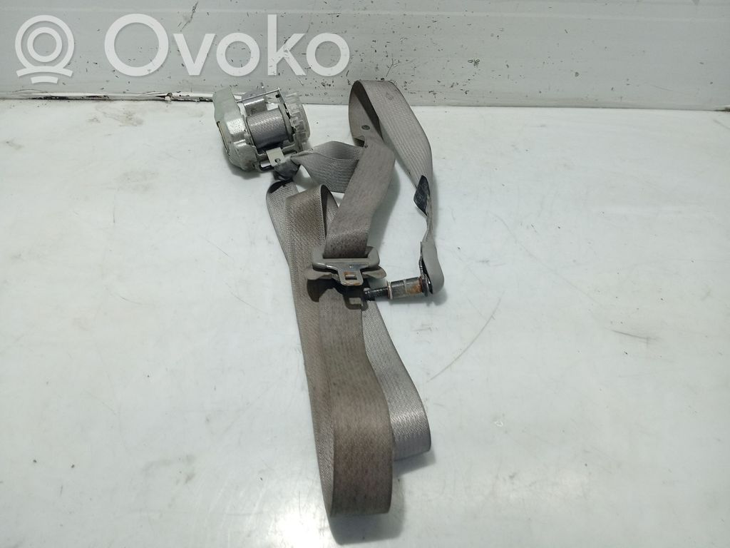 Cinturón delantero   888301D000S8