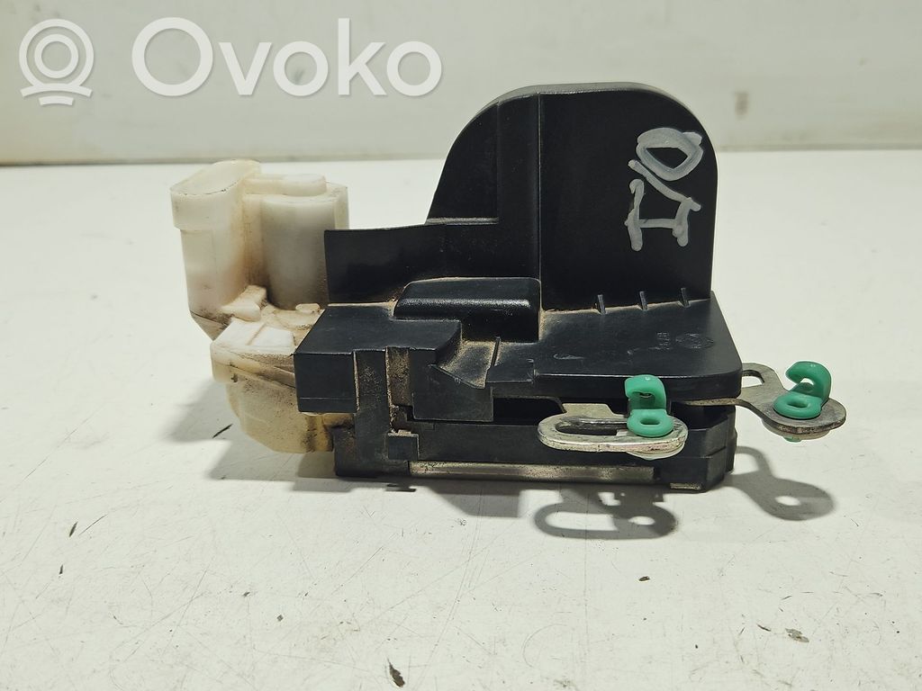 Alfa Romeo 147 Front door lock 